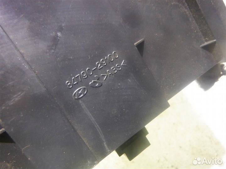 Подстаканник Хендай Лантра 96-00