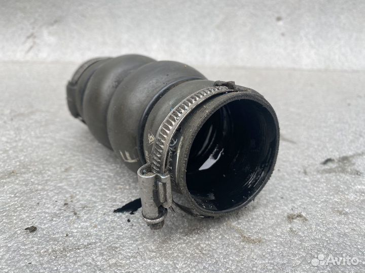 Патрубок интеркулера Citroen C4 1.6 дизель
