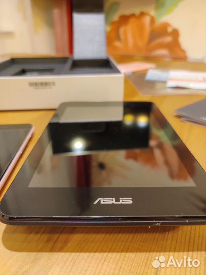 ASUS PadFone mini 4.3 + докстанция, 16 ГБ