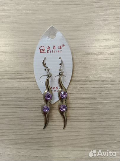 Серьги. Бижутерия
