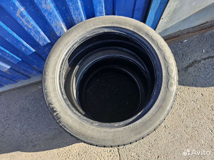 Yokohama BluEarth AE50 215/50 R17 95W