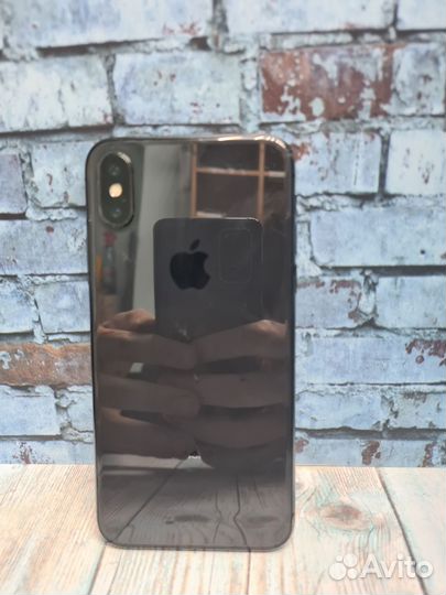 iPhone X, 256 ГБ