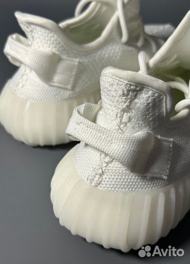 Кроссовки Yeezy Boost 350 V2 White Люкс