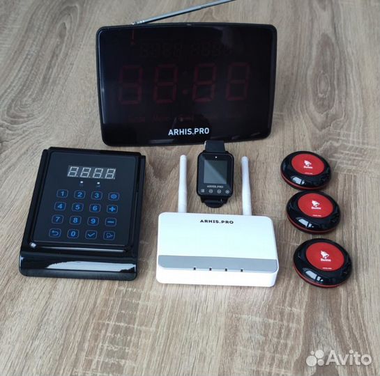 Кнопка вызова официанта,часы, табло, пульт, репите