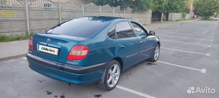 Toyota Avensis 1.8 AT, 1999, 443 000 км