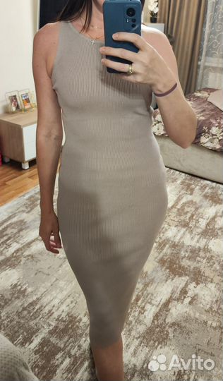 Платье reserved 46-48