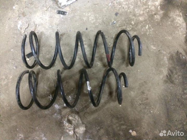 Пружина задняя Lexus Lx570 5.7 2017