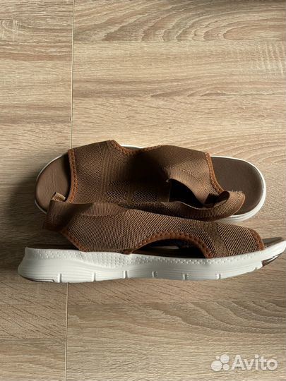 Сандалии размер 41-42