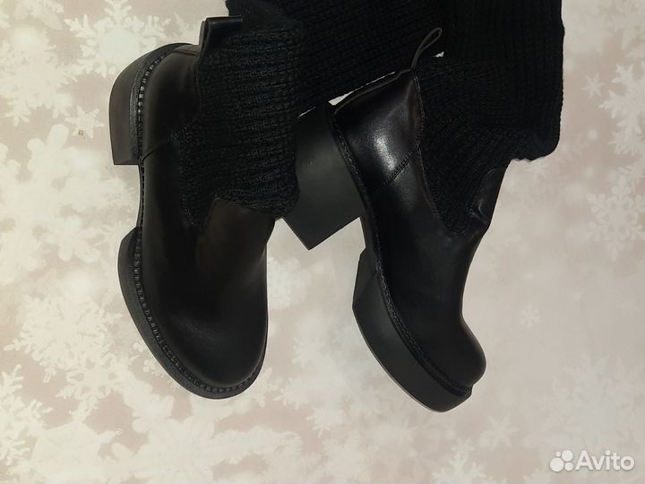 Сапоги чулки на среднем каблуке 38 новые