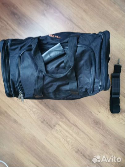 Сумка мужская дорожная спортивная большая