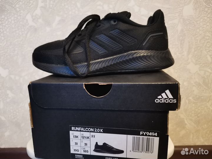 Кроссовки adidas 30