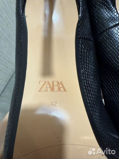 Туфли zara 42 размер