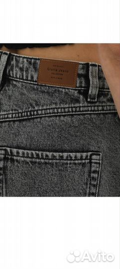 В доставке Женские джинсовые шорты gloria jeans
