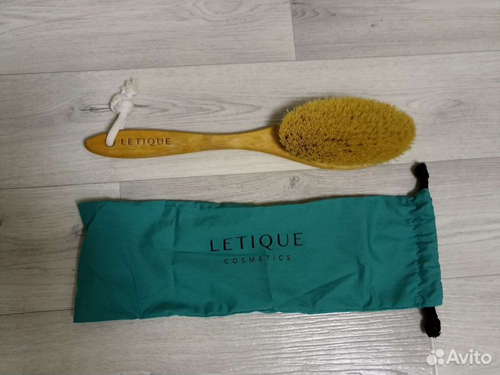 Щетка для сухого массажа