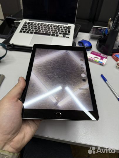 Планшет apple iPad 5 поколения рст