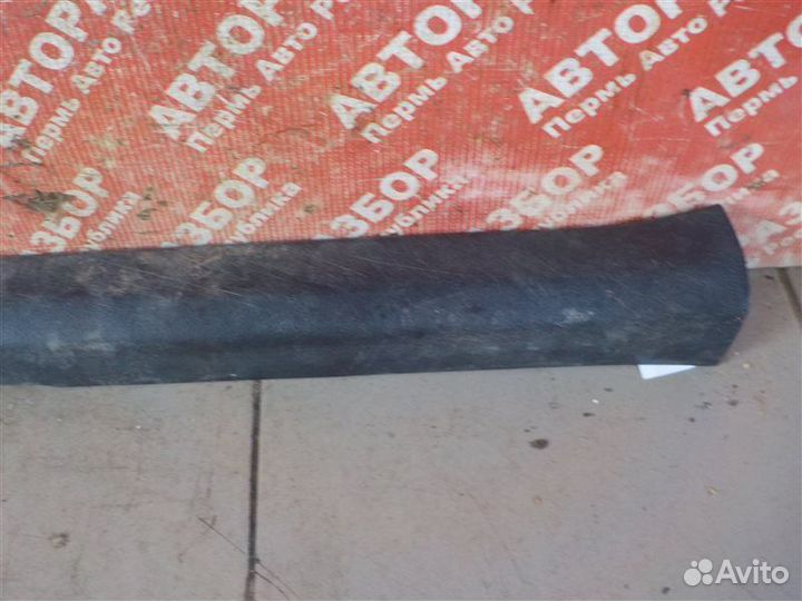 Накладка порога передняя левая Toyota Corolla