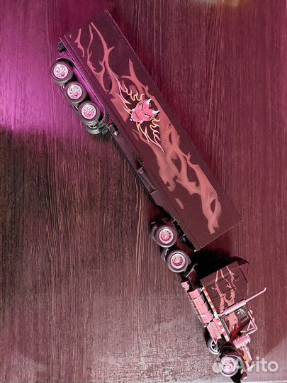 Модель грузовика