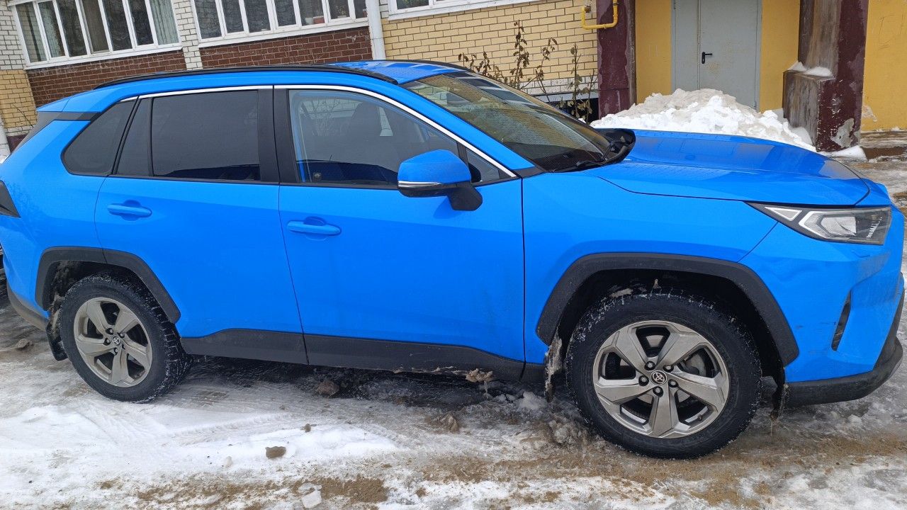 Toyota RAV4: фото владельца
