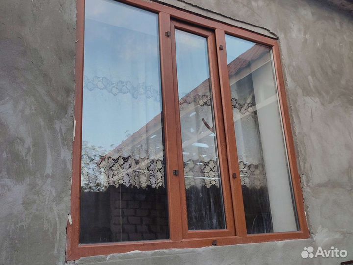 Окна пластиковые б/у. 160см в ширину и 153см в дли