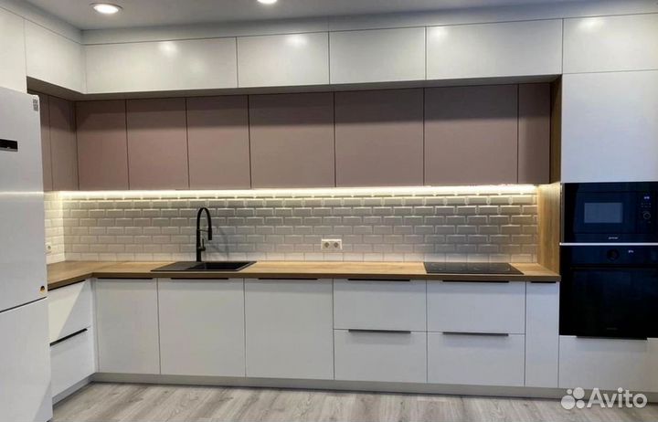 Кухонный гарнитур угловой в Ялте