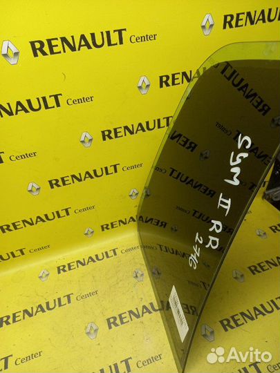 Стекло боковины кузова заднее правое Renault