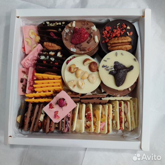 Подарочный набор шоколада/Шоколад ручной работы