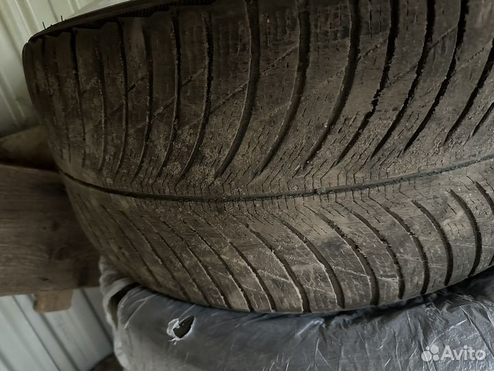 Michelin Pilot Alpin 5 255/40 R18