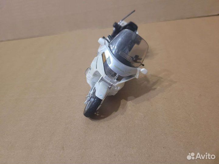 Модель мотоцикла Honda Gold wing