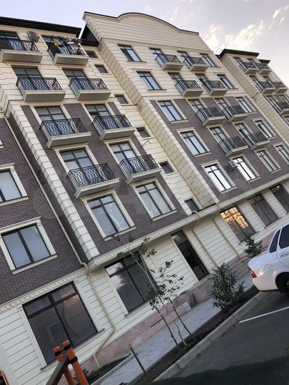 3-к. квартира, 110 м², 2/5 эт.