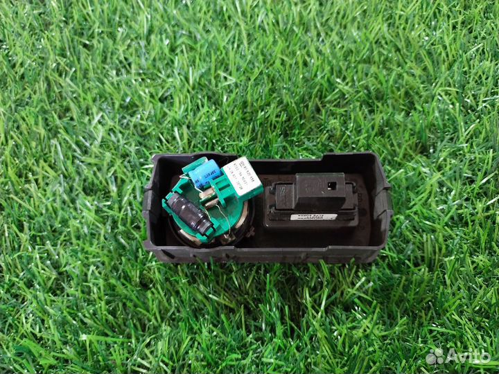 Блок управления стеклоподъемниками opel Vectra (C)