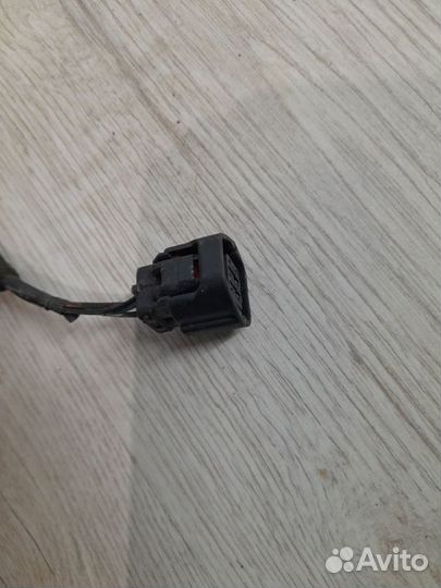 Проводка двери коса Kia RIO 2 Прав