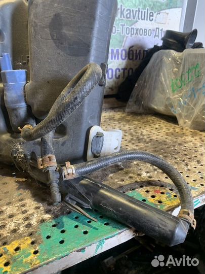 Бачок омывателя Citroen C4