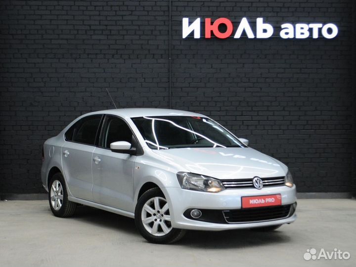 Volkswagen Polo 1.6 AT, 2011, 157 700 км