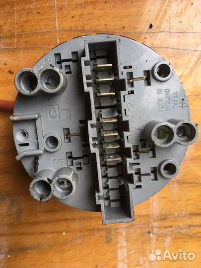 Прессостат и другие запчасти Miele