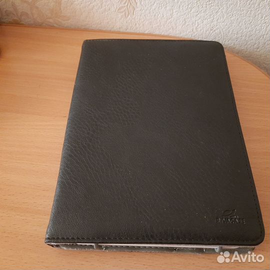 Планшет lenovo TAB2A8-50LC. На две симки