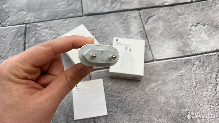 Блок питания Apple 20w