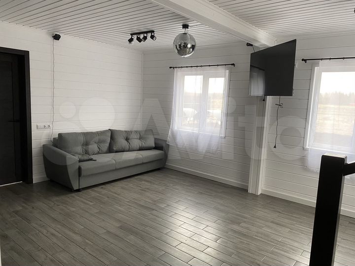 Дом 96 м² на участке 4 сот.