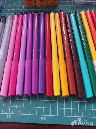 Продаются канцелярские принадлежности