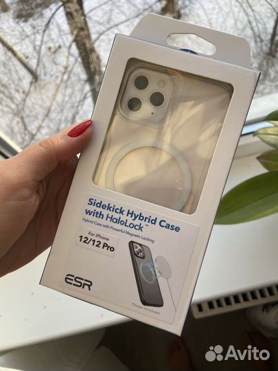 Чехол на iPhone 12