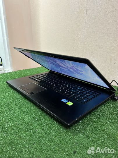 Игровой гигант Lenovo 17,3