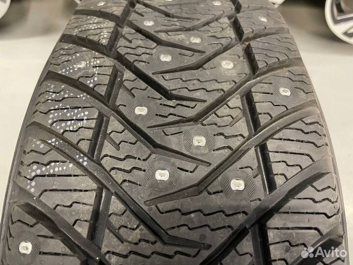 Yokohama IceGuard Stud IG65 275/60 R20 115T