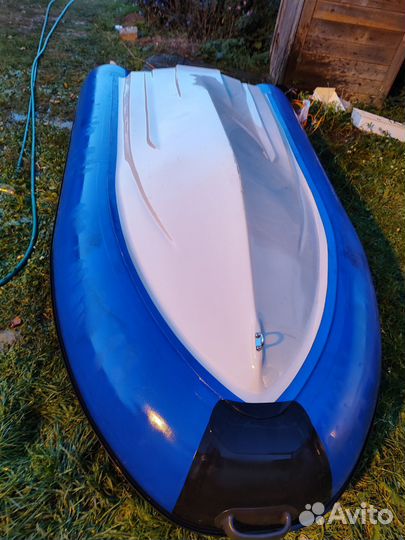 Моторная лодка