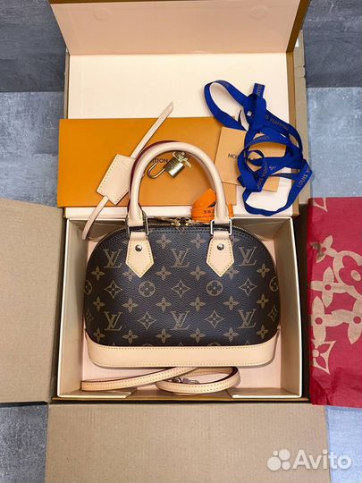 Сумка Louis Vuitton Женская