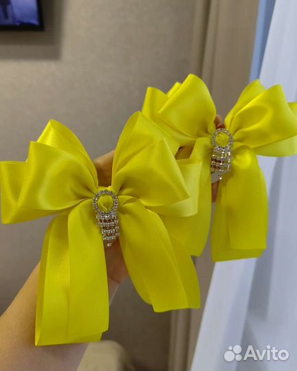 Резинки, бантики, заколки для волос