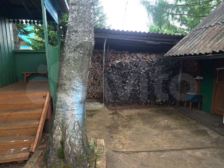 Дом 30 м² на участке 40 сот.