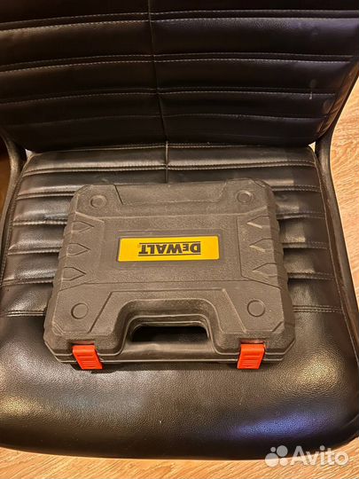 Шуруповерт de walt