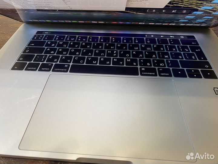 MacBook Pro 15 2016 i7/16gb/256gb/radeon 450 2gb