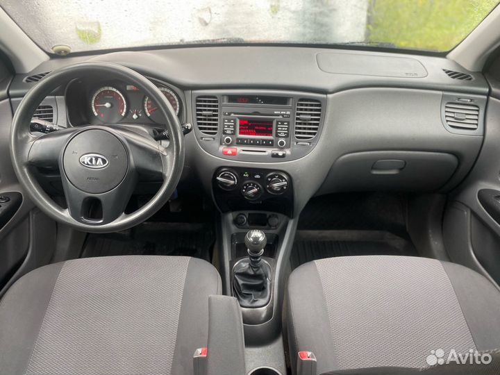 Kia Rio 1.4 МТ, 2010, 143 000 км