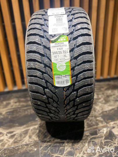 Nokian Tyres Hakkapeliitta 9 SUV 295/35 R21 107T