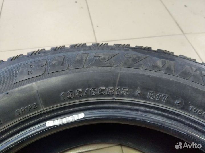 Bridgestone Blizzak Spike-01 195/65 R15